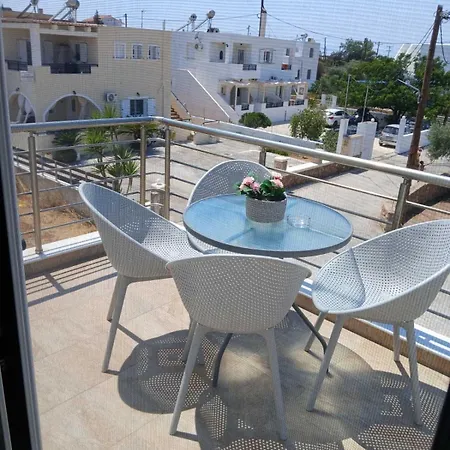 Niko's 1 Apartment *