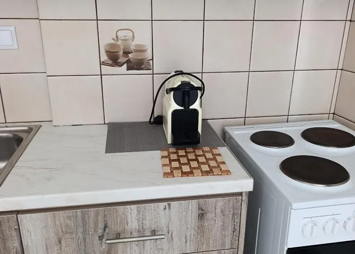 Niko's 1 * إيلافونيسوس